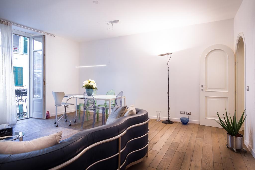 Como Design Apartment - byMyHomeinComo Exterior foto